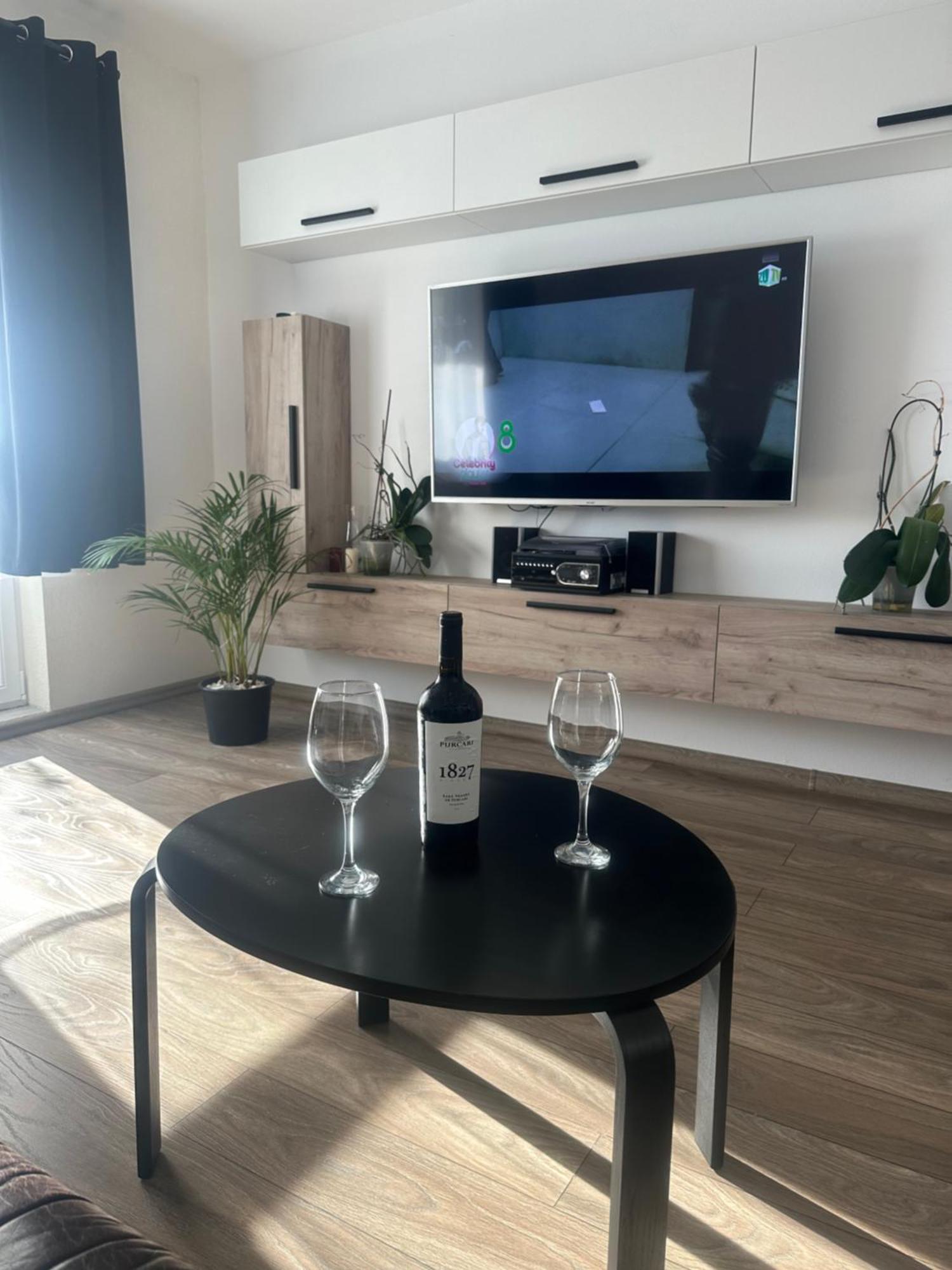 Apartament Antonias Făgăraş Zewnętrze zdjęcie